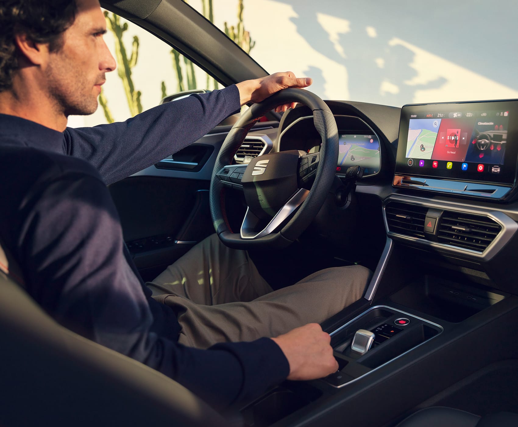 New SEAT Leon connectivity